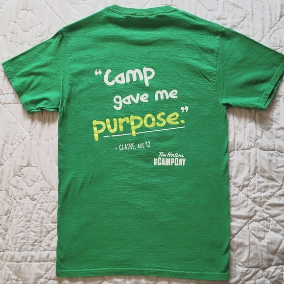 10/$20 ❄️ Tim Hortons Camp Day Tee - Picture 2 of 7